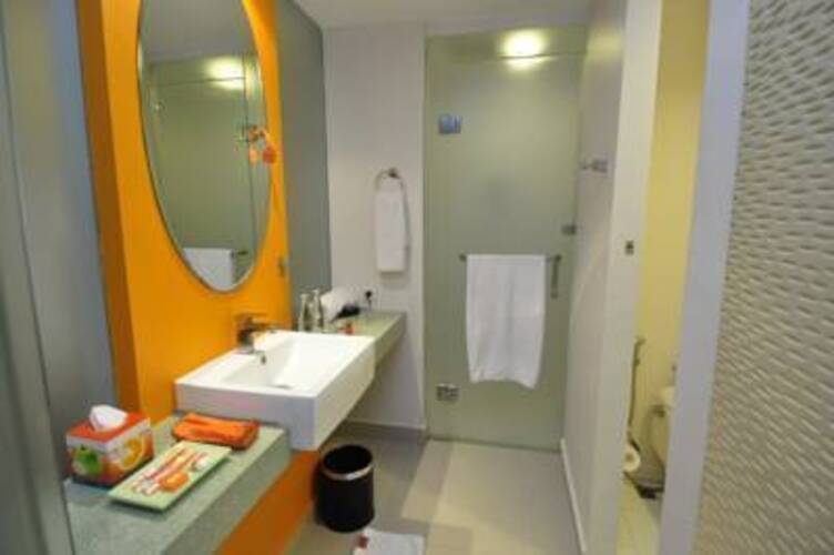 Harris Hotel & Residences Riverview Kuta