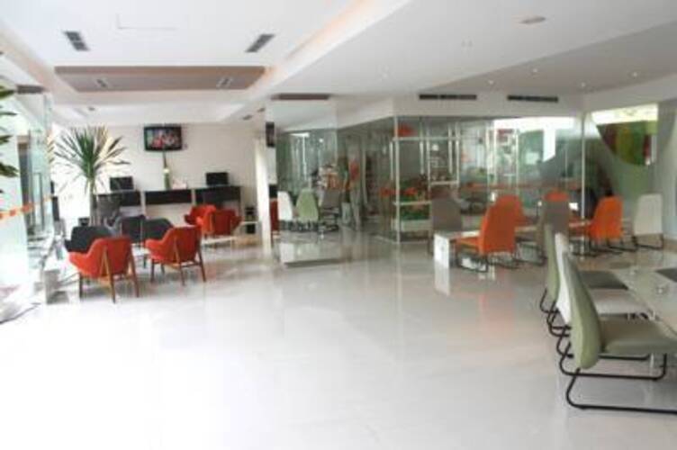 Harris Hotel & Residences Riverview Kuta