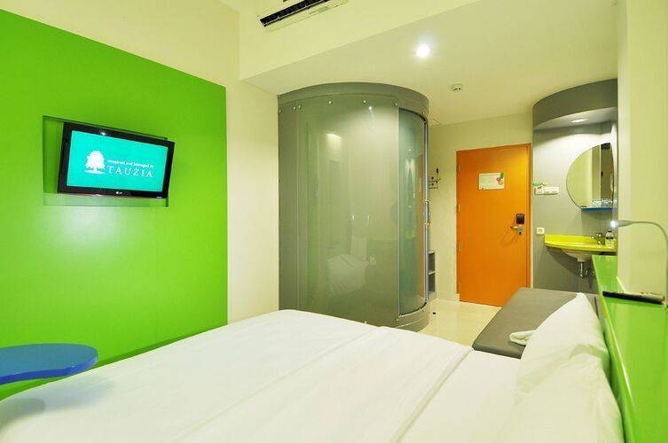 Pop Hotel Kuta Beach