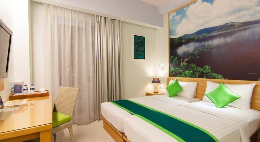Rhadana Hotel