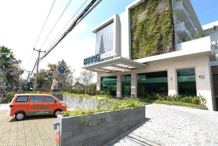 Harris Hotel Kuta Galleria