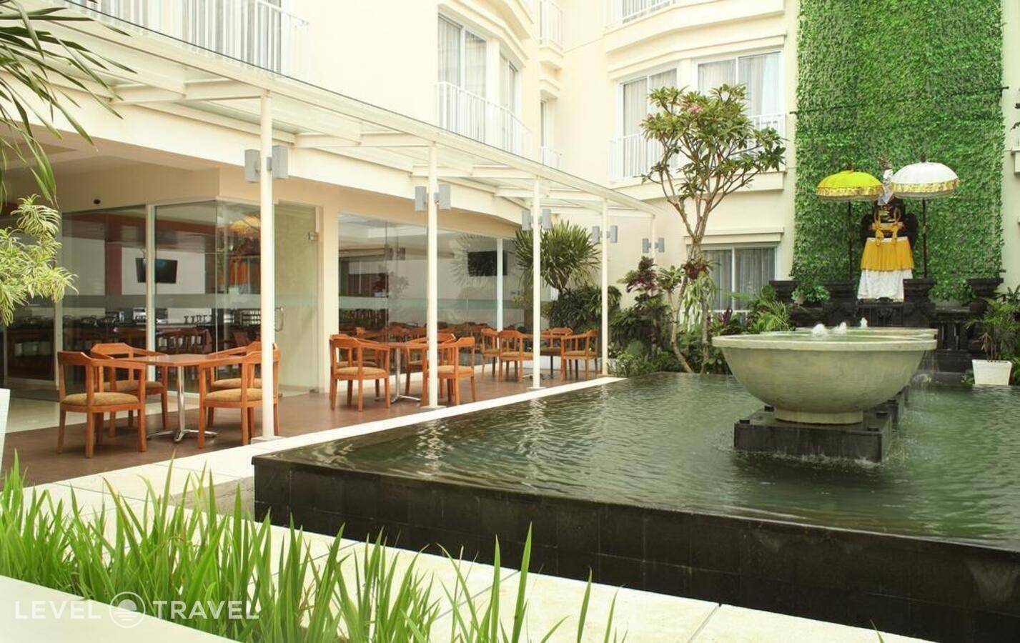 фотографии отеля Zia Bali Hotel (Ex. Holiday Inn Express Bali Kuta Square) в Индонезия(Кута) - фото №24