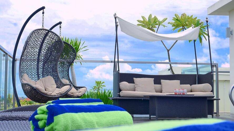 Zia Bali Hotel (Ex. Holiday Inn Express Bali Kuta Square)