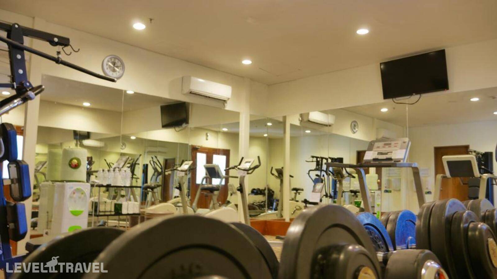 фотографии отеля Zia Bali Hotel (Ex. Holiday Inn Express Bali Kuta Square) в Индонезия(Кута) - фото №12