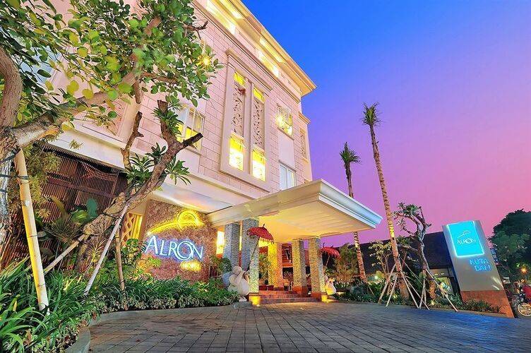 Alron Hotel