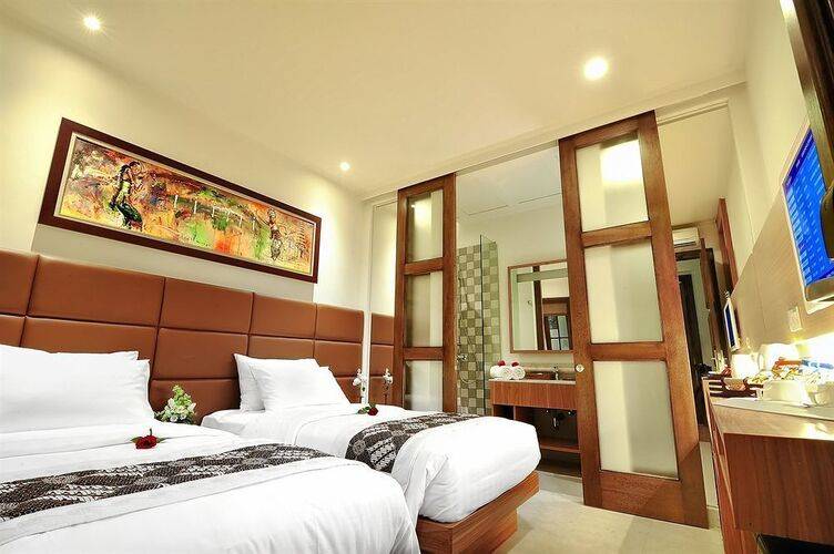 Alron Hotel