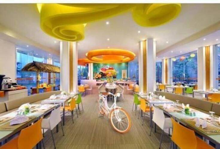 Harris Hotel & Residences Sunset Road