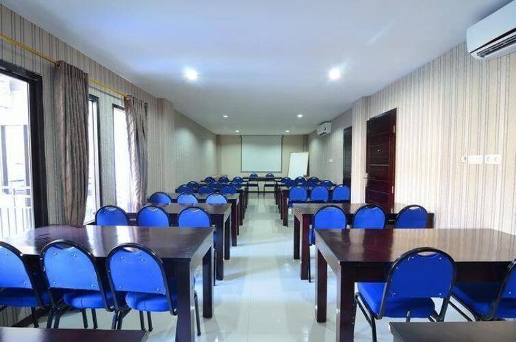 The Aromas Of Bali Hotel & Residence