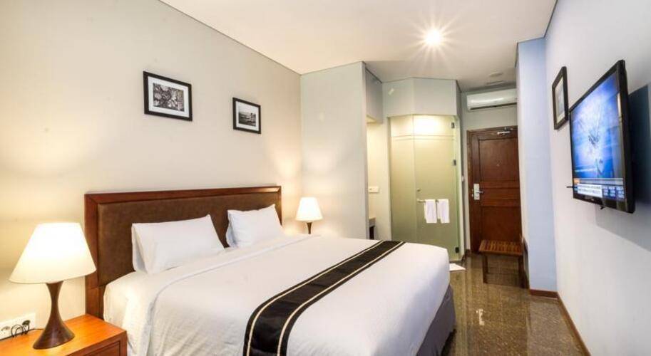 Kutabex Beach Front Hotel