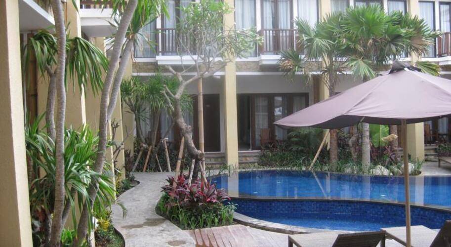 Suris Boutique Hotel