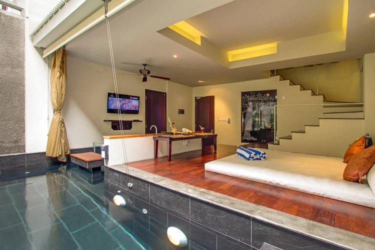 18 Suite Villa Loft At Kuta