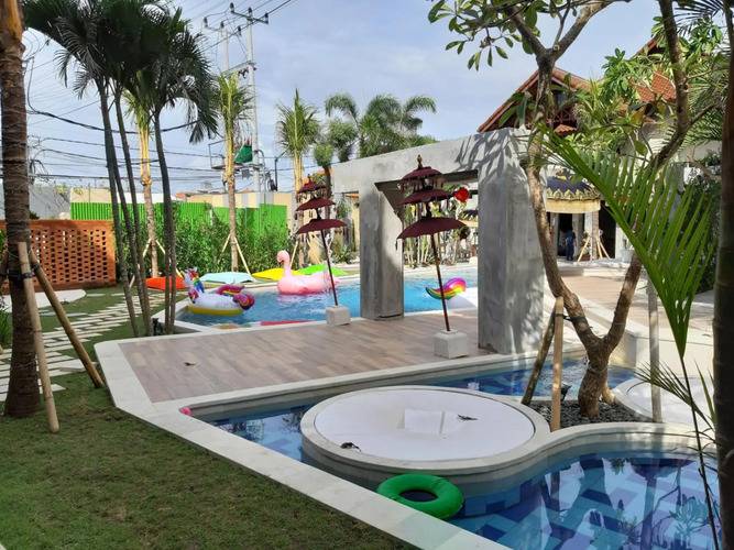 18 Suite Villa Loft At Kuta