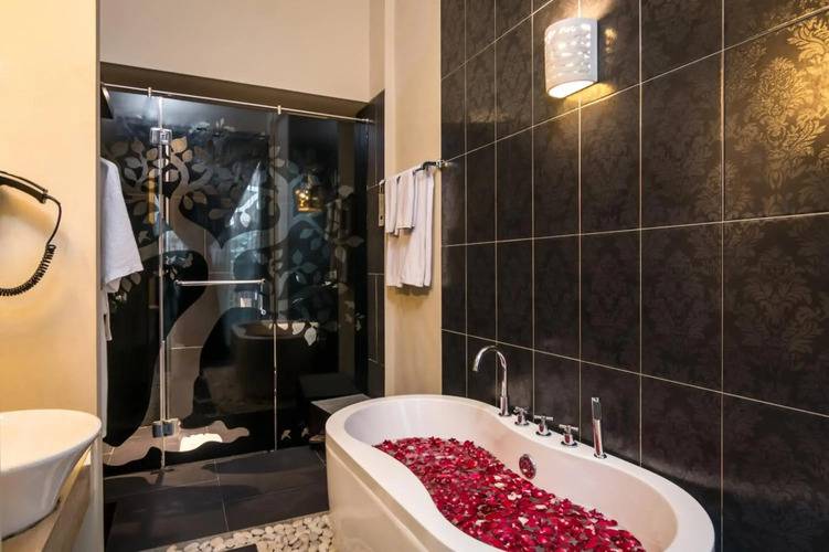 18 Suite Villa Loft At Kuta