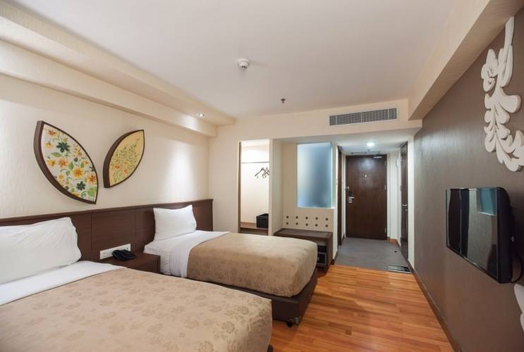 Atanaya Hotel