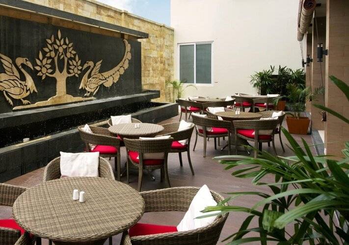 Atanaya Hotel