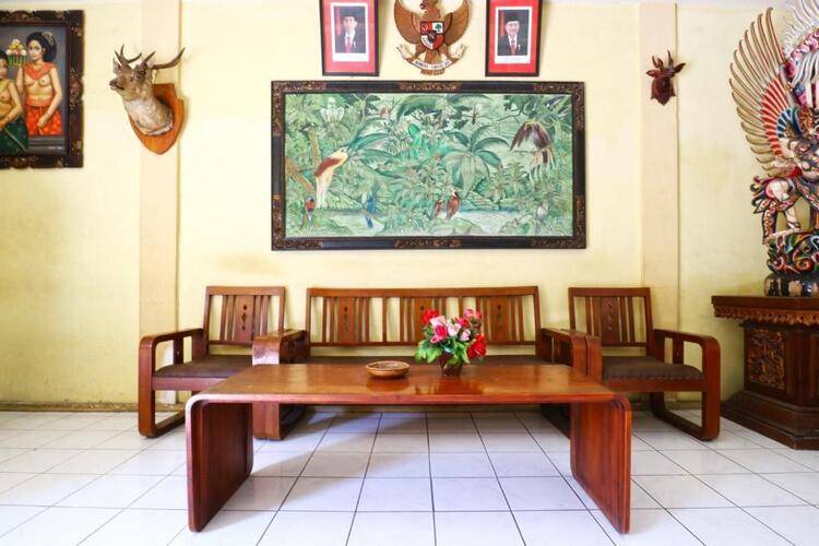 Gora Beach Inn