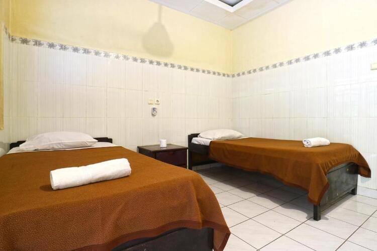 Gora Beach Inn