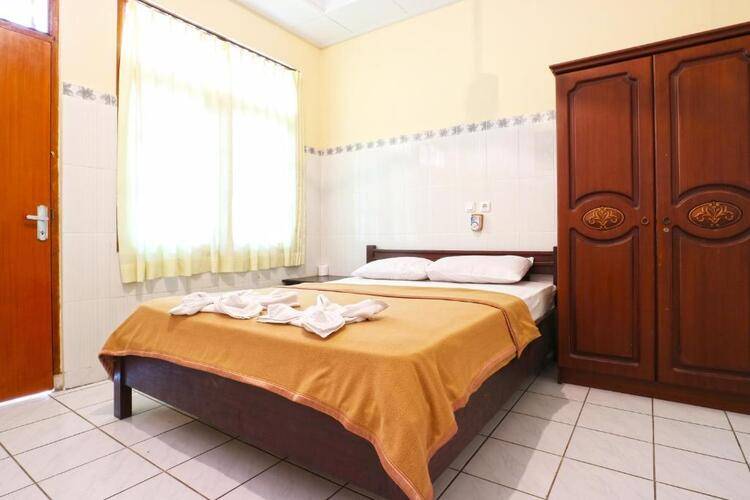 Gora Beach Inn
