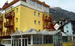 Dominic Hotel