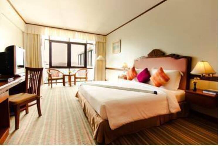Royal Phuket City Hotel