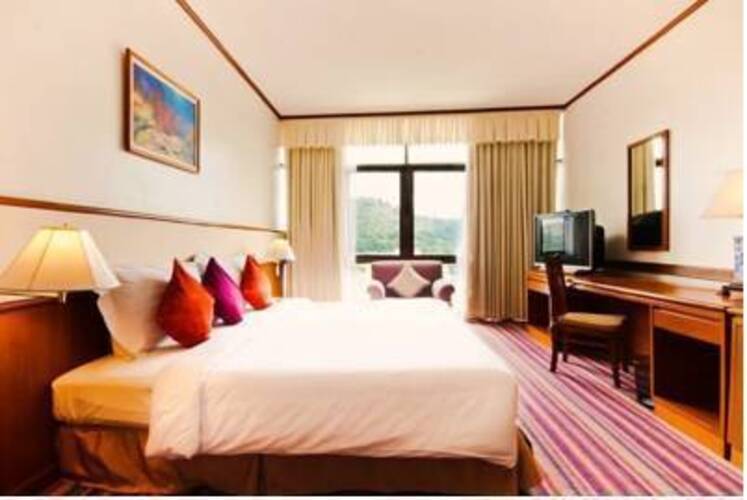 Royal Phuket City Hotel