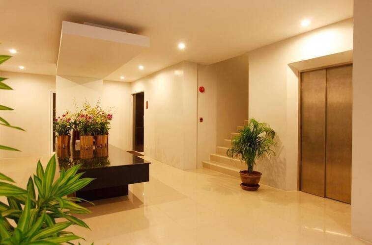 Nize Hotel