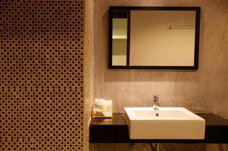 Nize Hotel