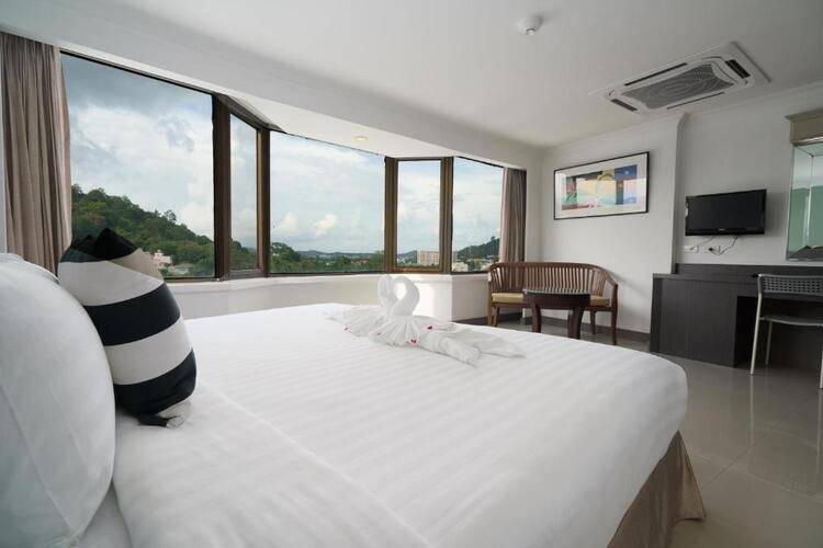 I Pavilion Phuket Hotel