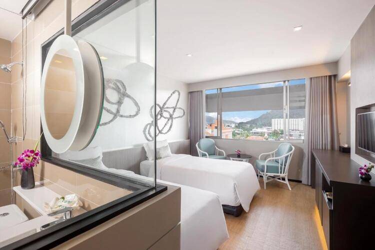 Pearl Hotel