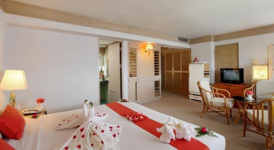 Pearl Hotel