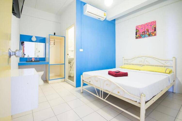 Sleep Sheep Phuket Hostel