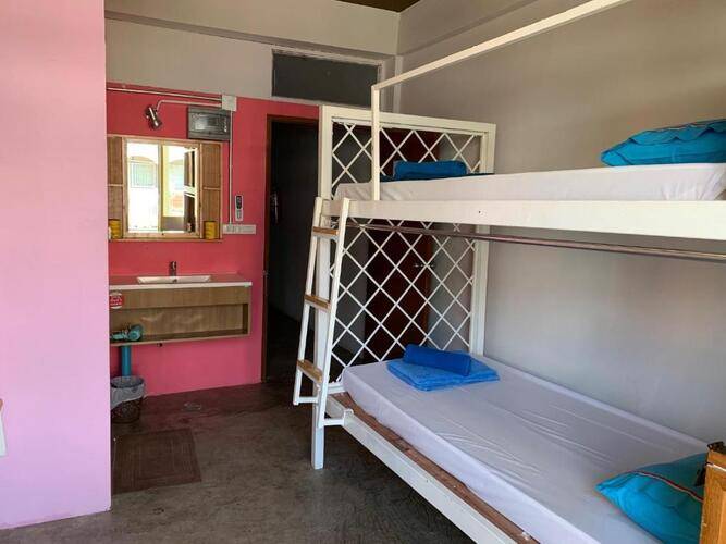 Sleep Sheep Phuket Hostel