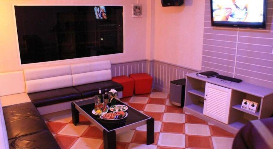 S.B.Living Place