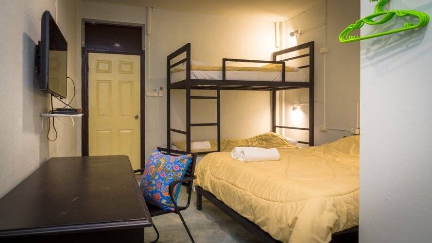 Gotum Hostel & Restaurant