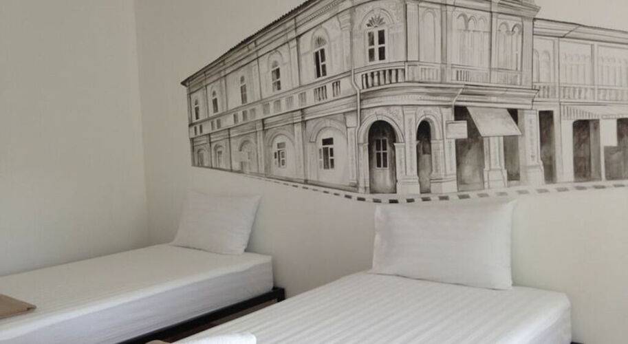 Chino Town Gallery Guesthouse