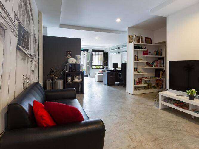 Chino Town Gallery Guesthouse
