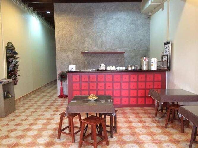 Phuket Old Town Hostel
