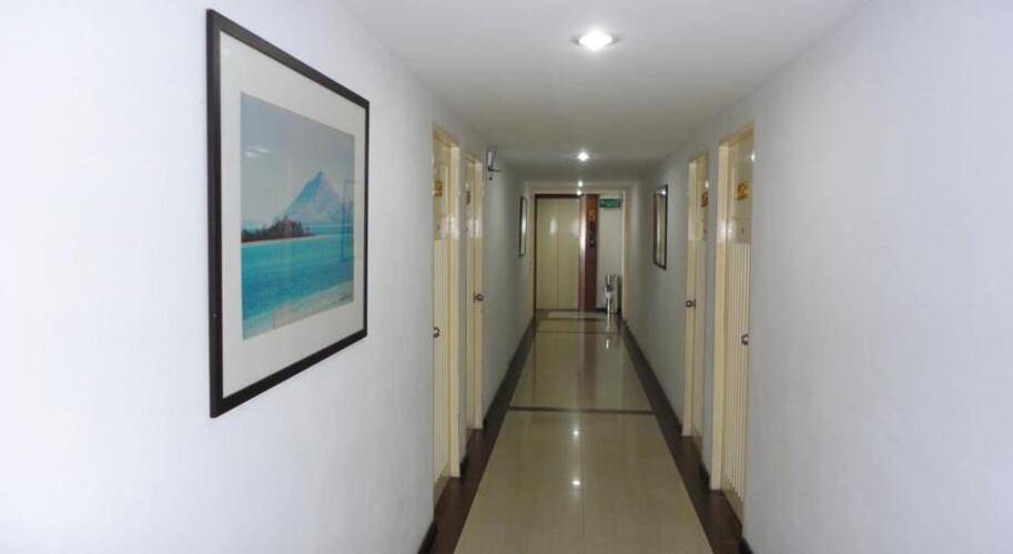 Crystal Inn Phuket