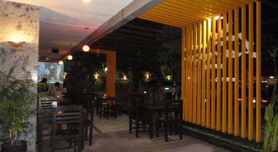 Lamoon Resortel
