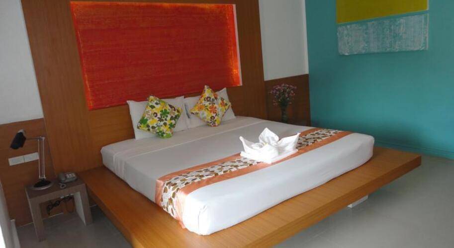 Lamoon Resortel