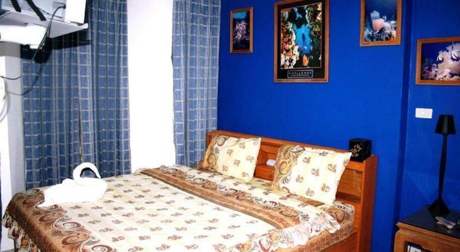 Summer Breeze Inn Hotel