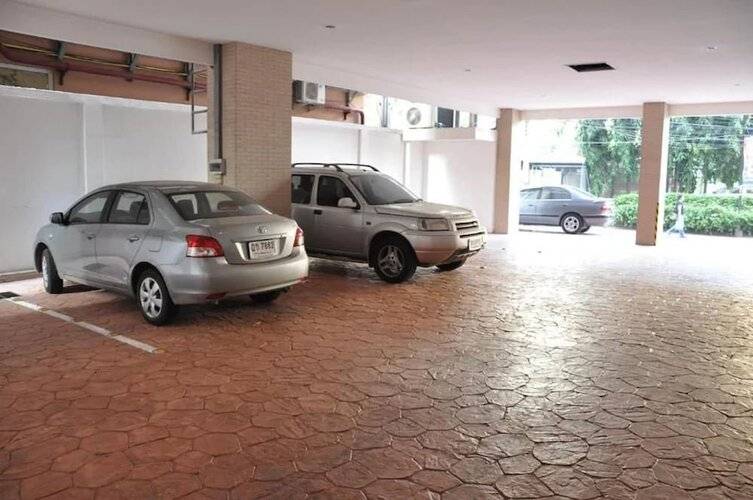 Dynasty Inn Pattaya