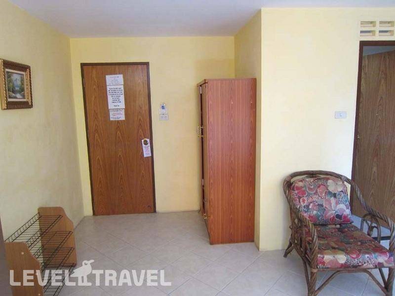 Фотография Robins Nest Guesthouse