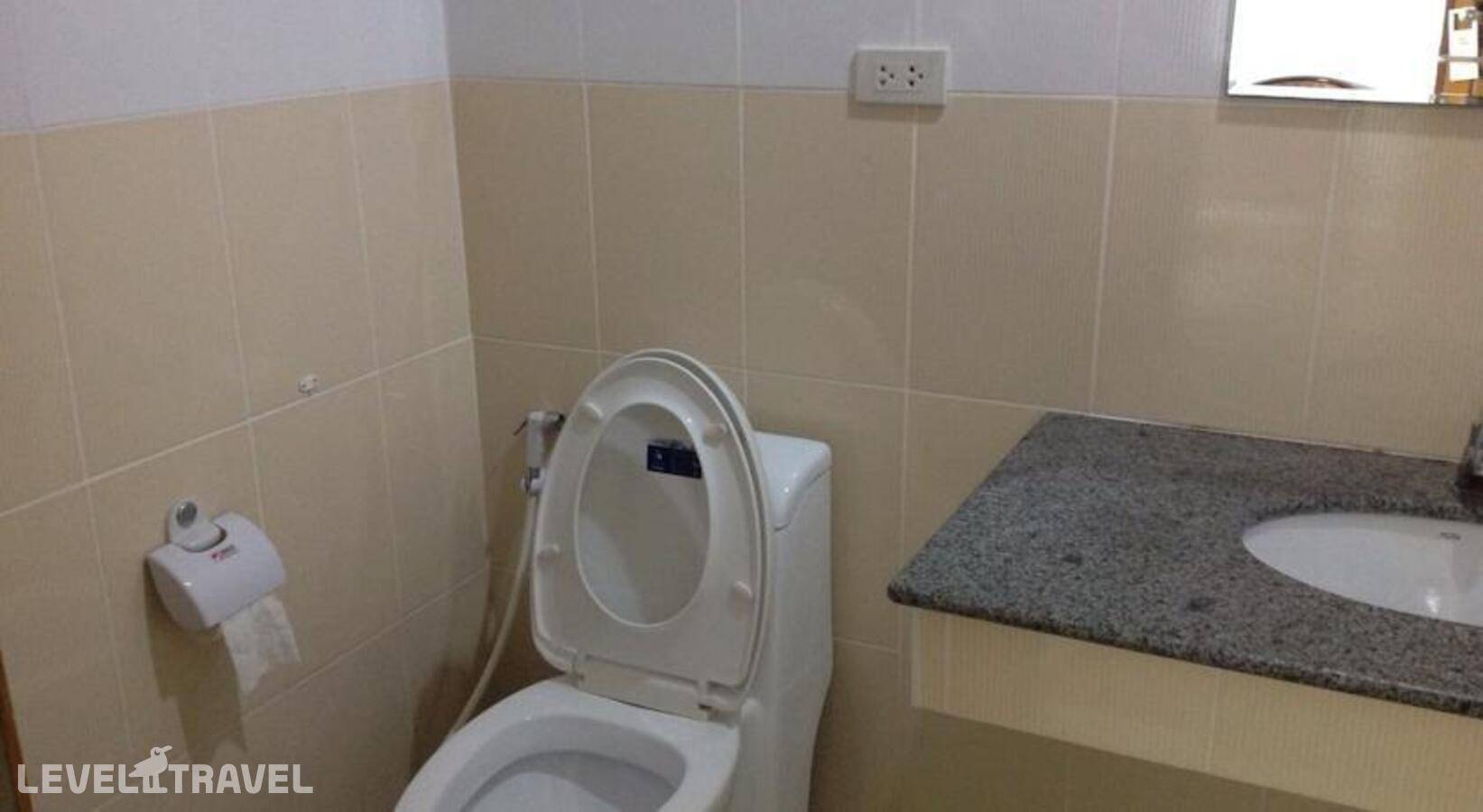 Изображение отеля 8