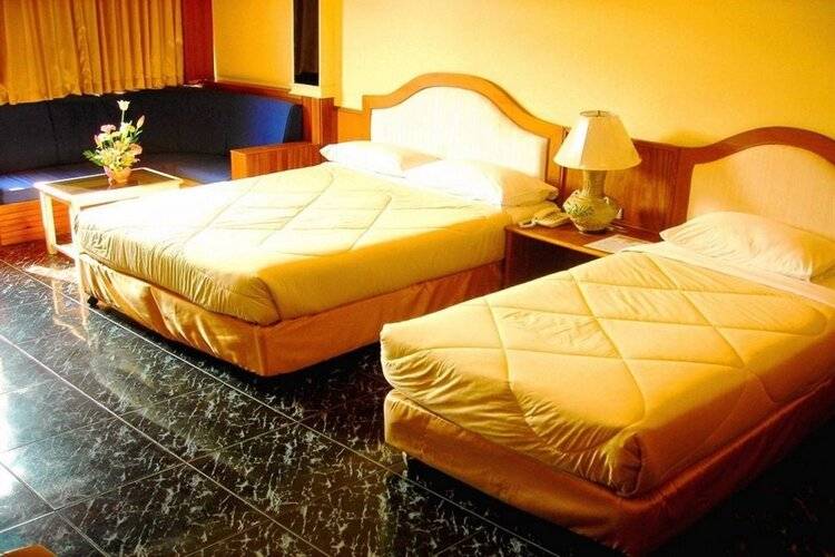 Mr.Mac's Hotel