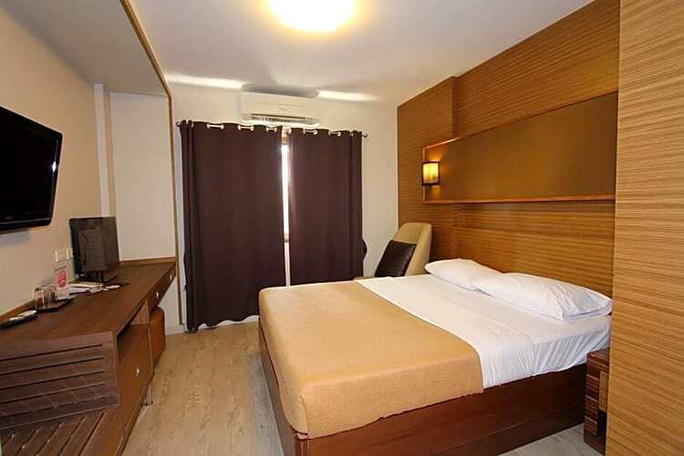 Honey Lodge