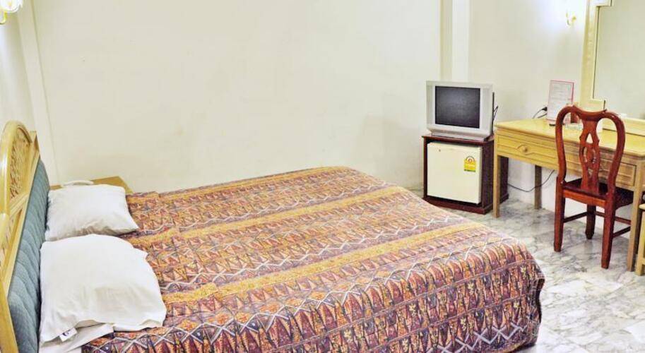 Highfive Guest House