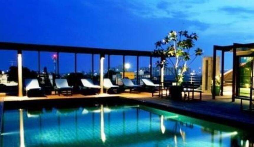 Luxe Residence