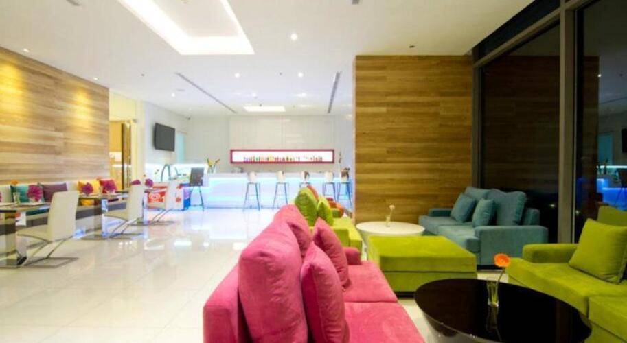 Seven Zea Chic Hotel