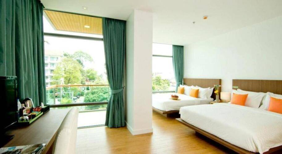 Seven Zea Chic Hotel